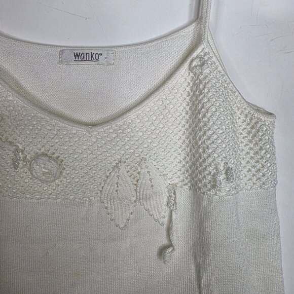 Wanko Vintage knit cami with embroidered flowers front - Picture 5 of 6